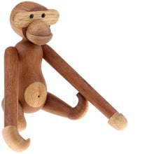 Load image into Gallery viewer, Wooden Monkey Nordic Figurine, Teak &amp; Sepale Wood - Scandivagen
